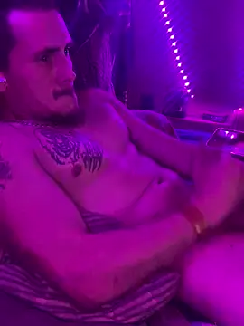 Show modela bugboy na web-kameri