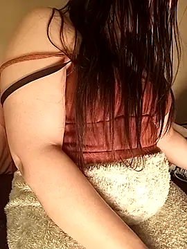 LONA-_- Chat XXX in diretta