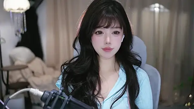 Cecily 即時 XXX 聊天