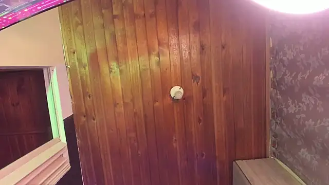 LaureenHills Adlı Modelin Canlı XXX Sohbeti