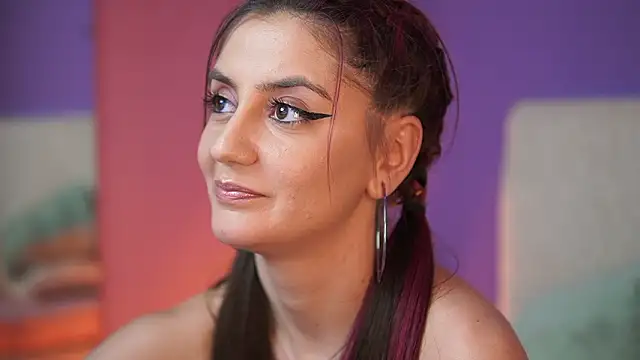 แชท XXX สดของ SabrinaHope