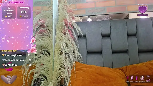 JESSYCORTES Adlı Modelin Canlı XXX Sohbeti