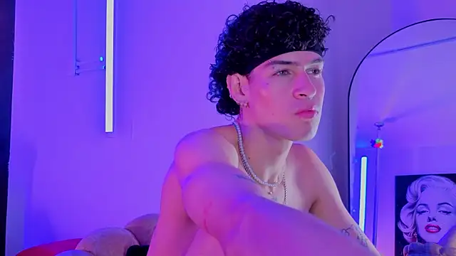 nova_salvatore – Kamerová šou