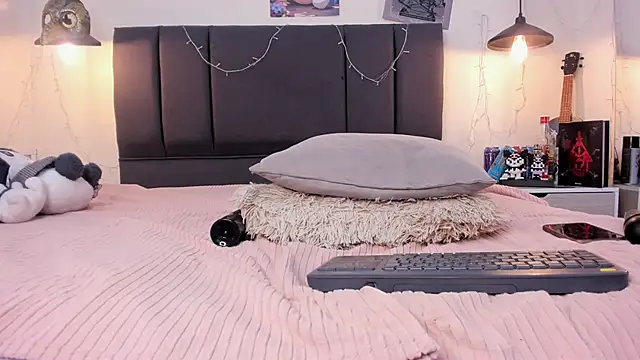 Raia_ghn Live XXX chat