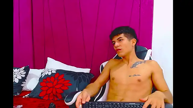 Czat XXX na żywo – pipe_hot04