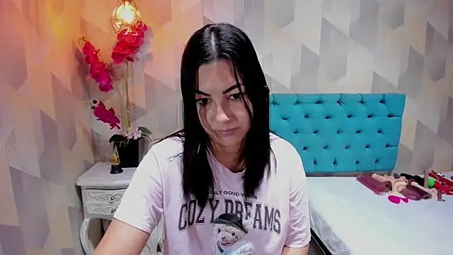 แชท XXX สดของ AdaFawxx