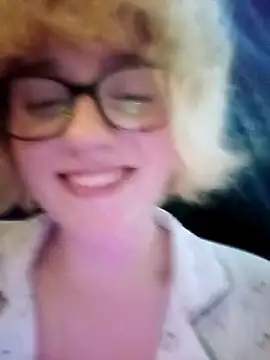 mcjbgfhgjhiiilllufjyf Chat XXX live