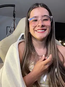 Chat XXX Live Stormiie777