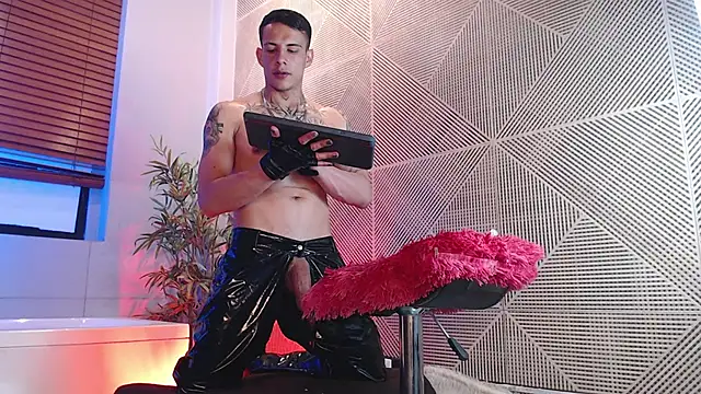 Dustin_Sonneのウェブカメラショー