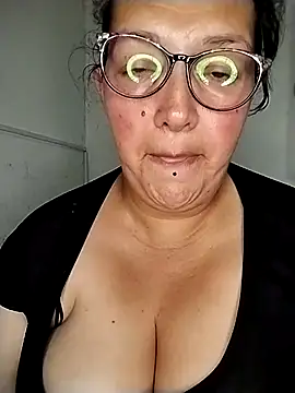 Živý XXX chat _Saraqueen