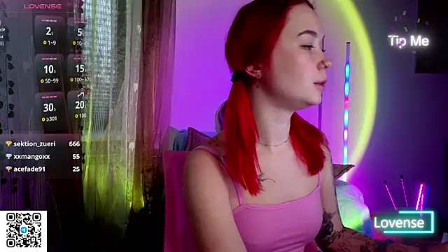 Chatroom XXX en direct de WendyCandy18