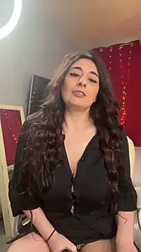 Chat +18 de Curvy_bigtitts ao vivo