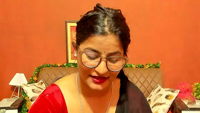 Czat XXX na żywo – Jasmine_Jaey1