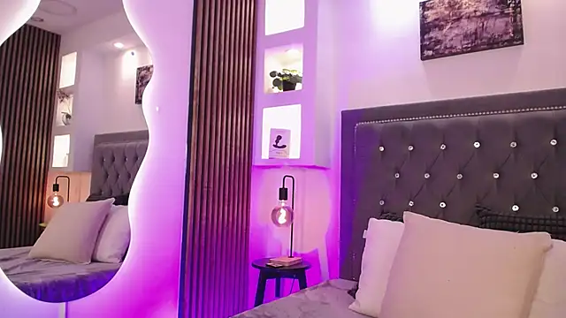 Fancy_Vixen Adlı Modelin Canlı XXX Sohbeti