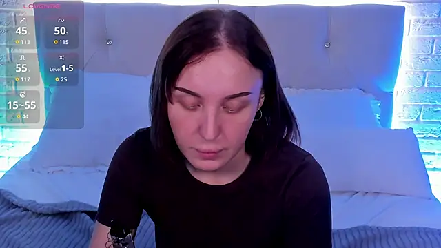 LianaFord's Live XXX Chat