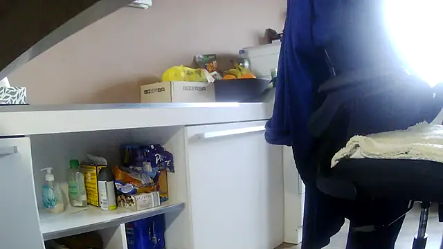 Show modela suedel65 na web-kameri