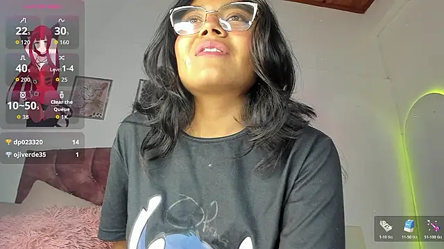 luna_velveth: απευθείας συνομιλία ΧΧΧ