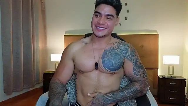 Онлайн чат XXX Steven_Velez