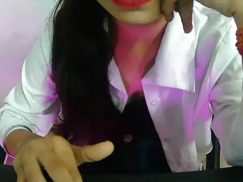 Czat XXX na żywo – Hotsurbhi