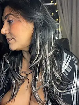 LittleMissEeve webkamerás műsora