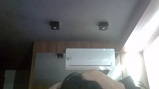 Chat XXX en directo de SkinnyKitten