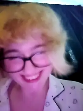 mcjbgfhgjhiiilllufjyf Chat XXX live