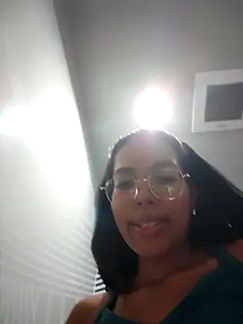 Pertunjukan Kamera Web SheenaBrooke