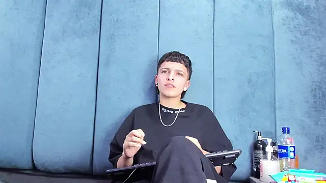 Megan_Thompson_ 即時 XXX 聊天