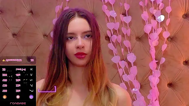 CoraVex's Live XXX Chat