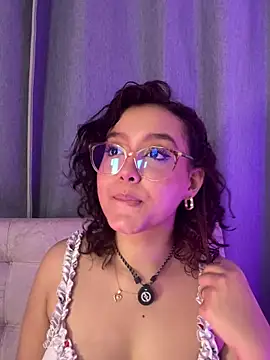 Chat XXX ao vivo de kittysophie_