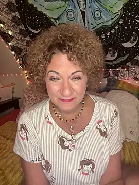 SuzyCatzz Live XXX-Chat