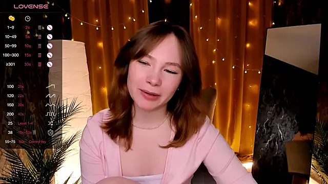 Chat XXX en directo de LanaBlu_