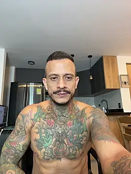 fitnolan: онлайн-секс-чат