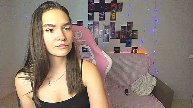 Lola_Doll_x – Live XXX-chat