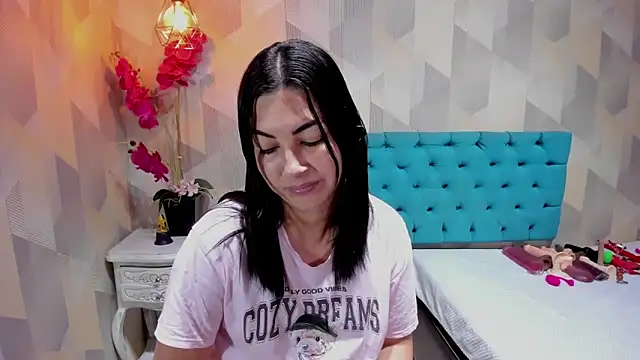 Chat XXX ao vivo de AdaFawxx