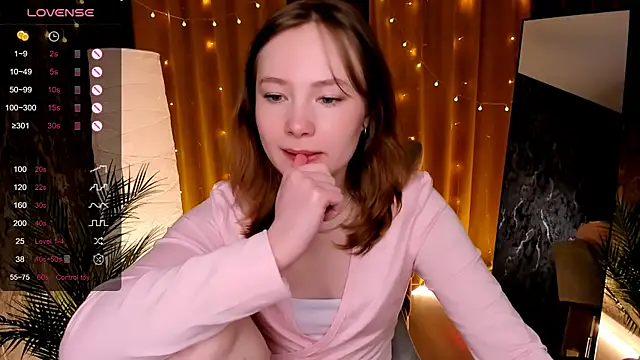 LanaBlu_ Live XXX-chat