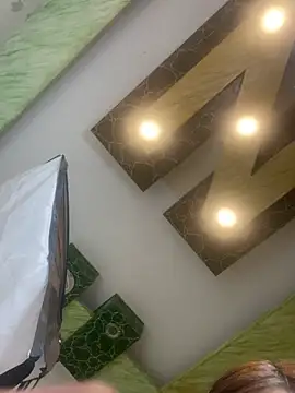 Baby_cute79 在線直播表演