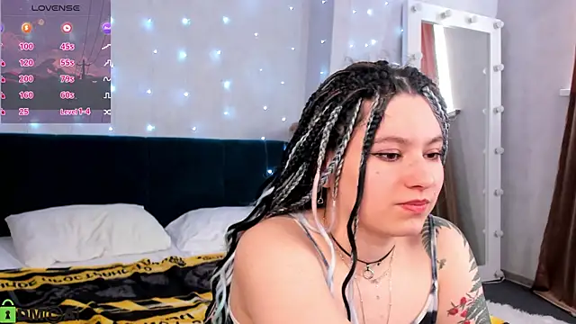 دردشة Bonni_Meiz الجنسية المباشرة