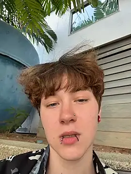 IceMur Show in webcam