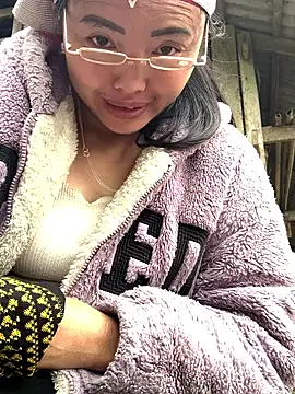 ten-girl-2k5 Chat XXX live