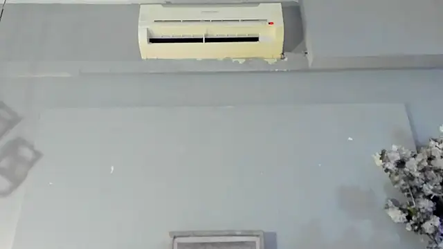 Cloedurant: απευθείας συνομιλία ΧΧΧ