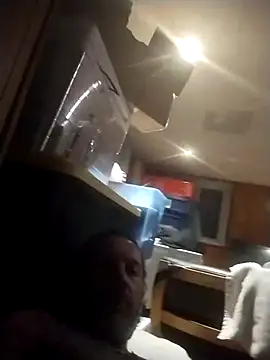 Czat XXX na żywo – AceticPinscher