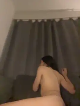 valendoll: онлайн-секс-чат