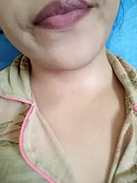 Chatroom XXX en direct de Anki-doll