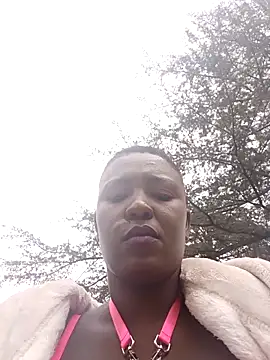 Pokazy przed kamerką – DarkQueen_94