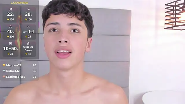 JoshClaarktt's Live XXX Chat