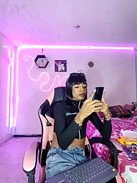 Chat +18 de Violeta_R_ ao vivo