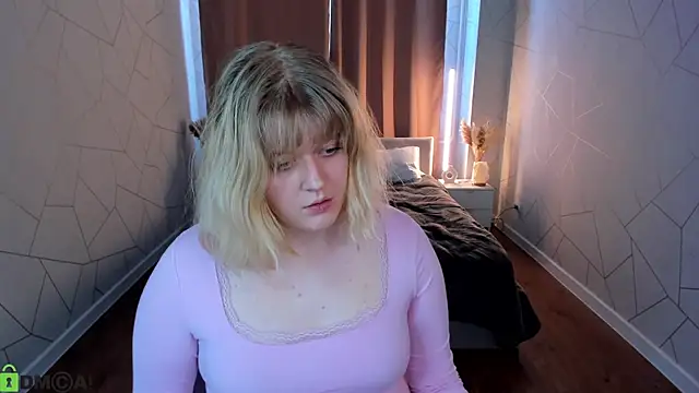 Chat +18 de luna_c0ra ao vivo