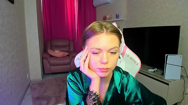 Strawberrye's Live XXX Chat