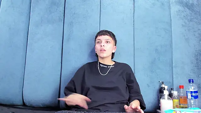 Megan_Thompson_ Live XXX-chat